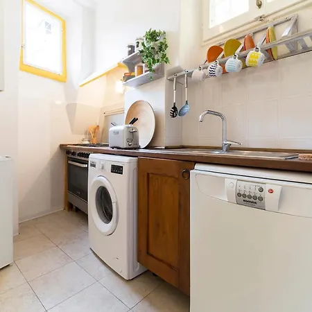 Apartment Super Handcraft Lovers